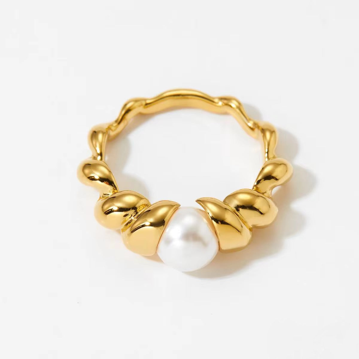 Cerise Ring