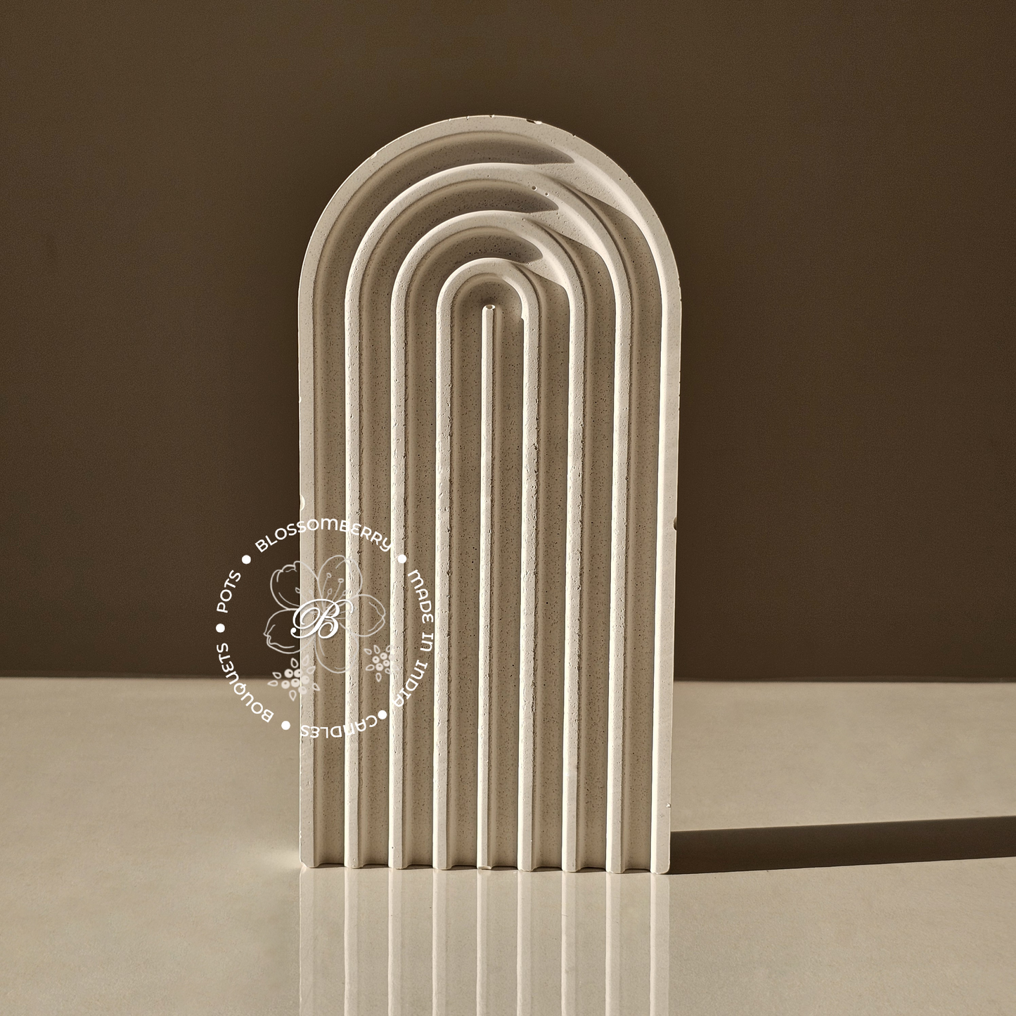 Arch Tray (Medium)