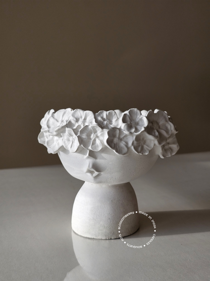 Girl With Flowerhead Pot (White)