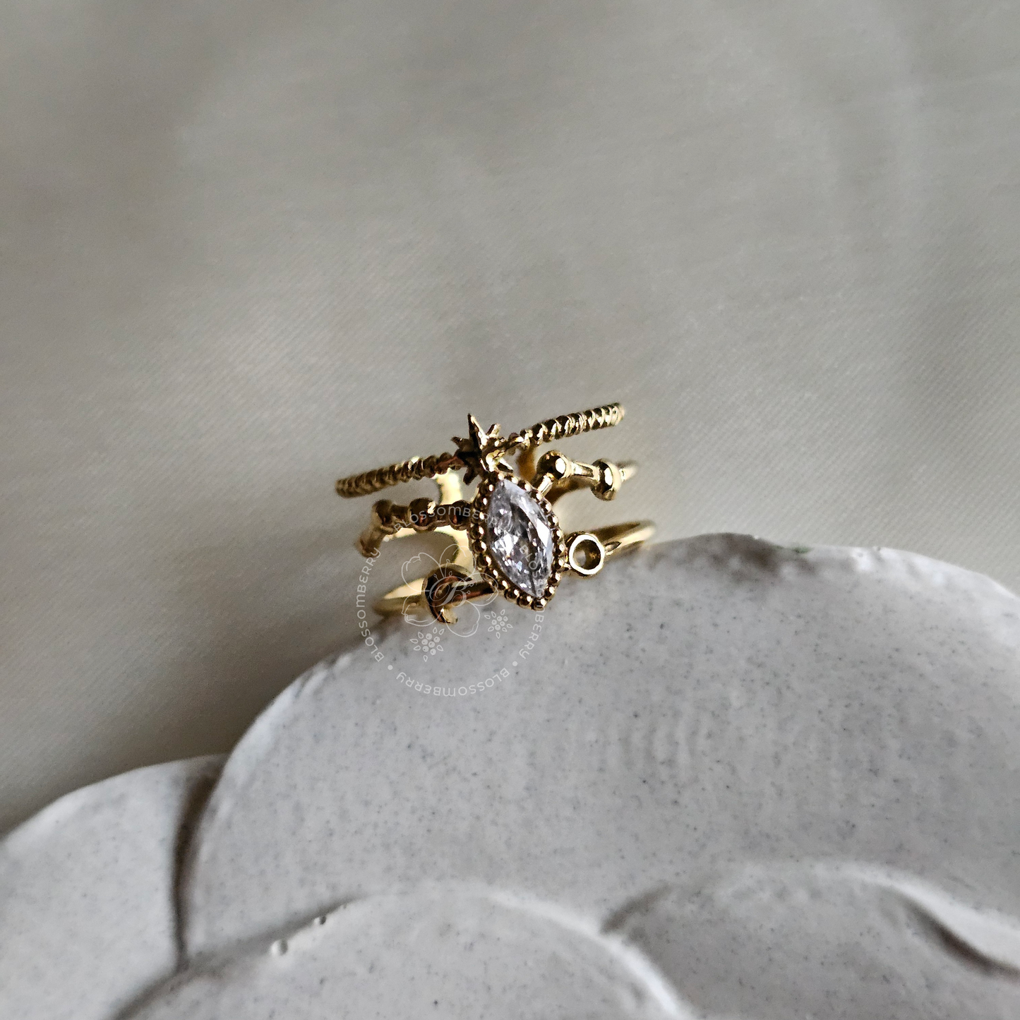 Gothic Moon Star Stone Ring