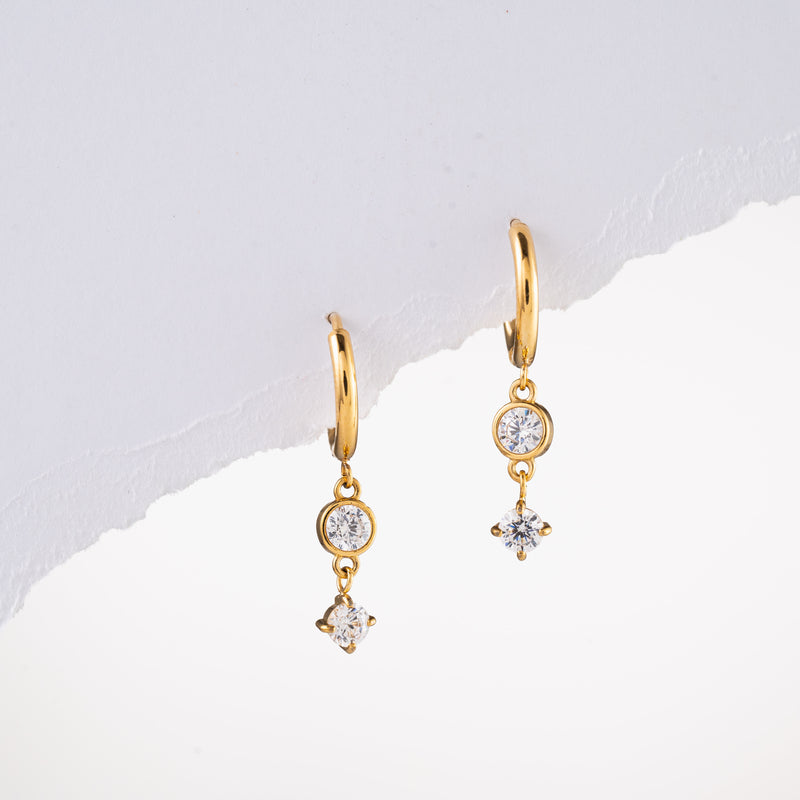 Cassandr Drop Earrings