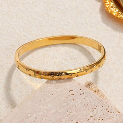 Bracelet 11