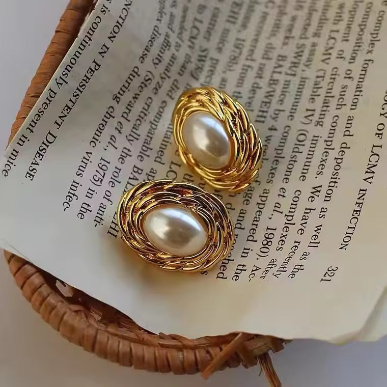 Earrings 12