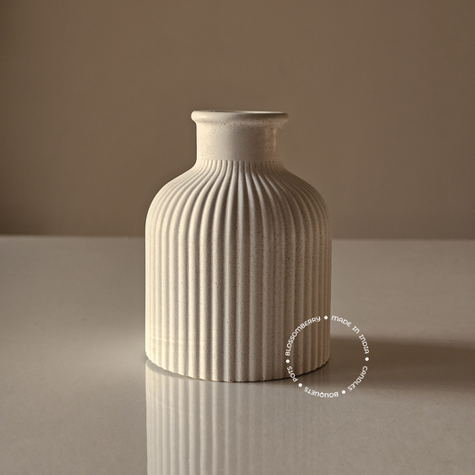 Striped Pot (White)