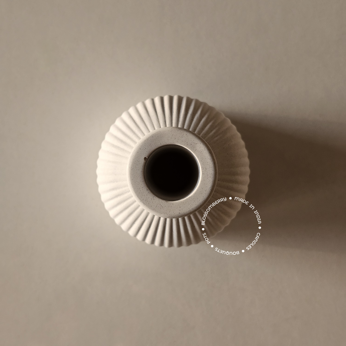Striped Pot (White)