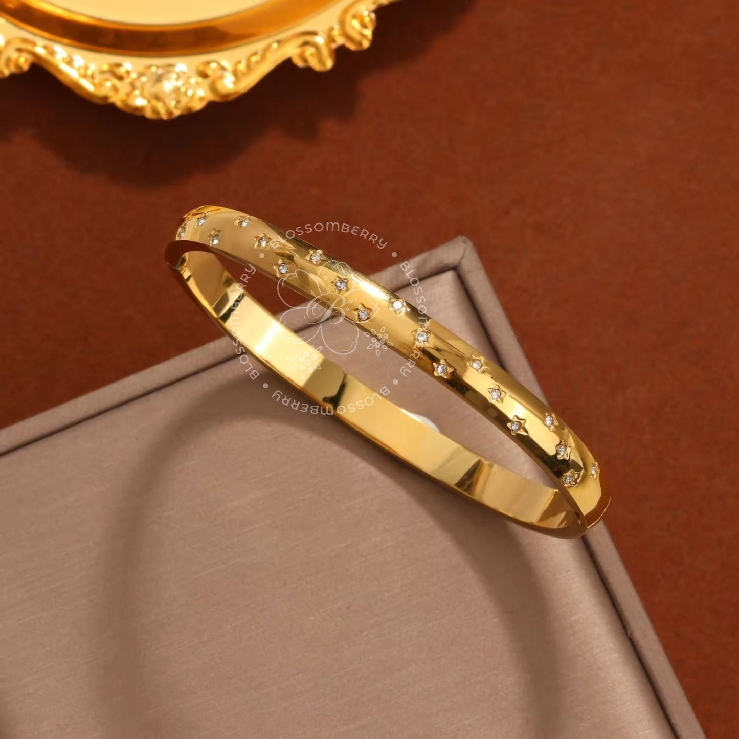 Bracelet 11