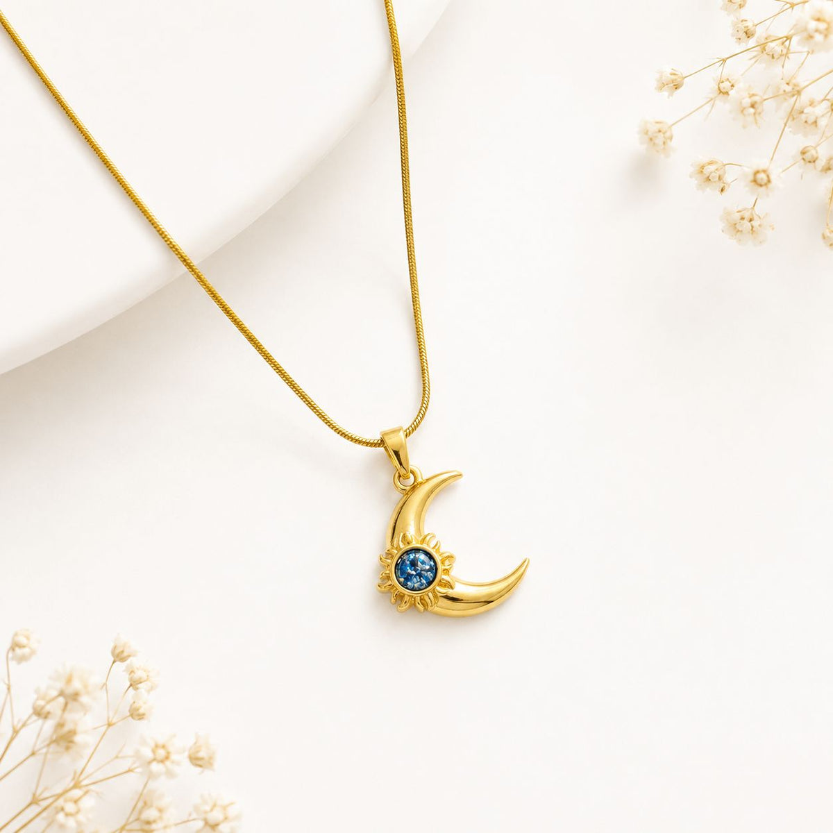 Luna Necklace