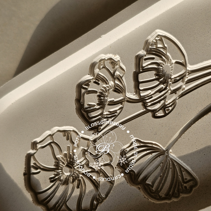 Flower Embossed Oval Tray