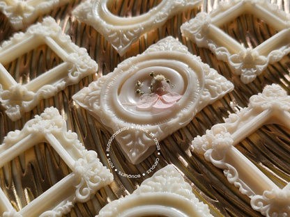 Frame Wax Sachets