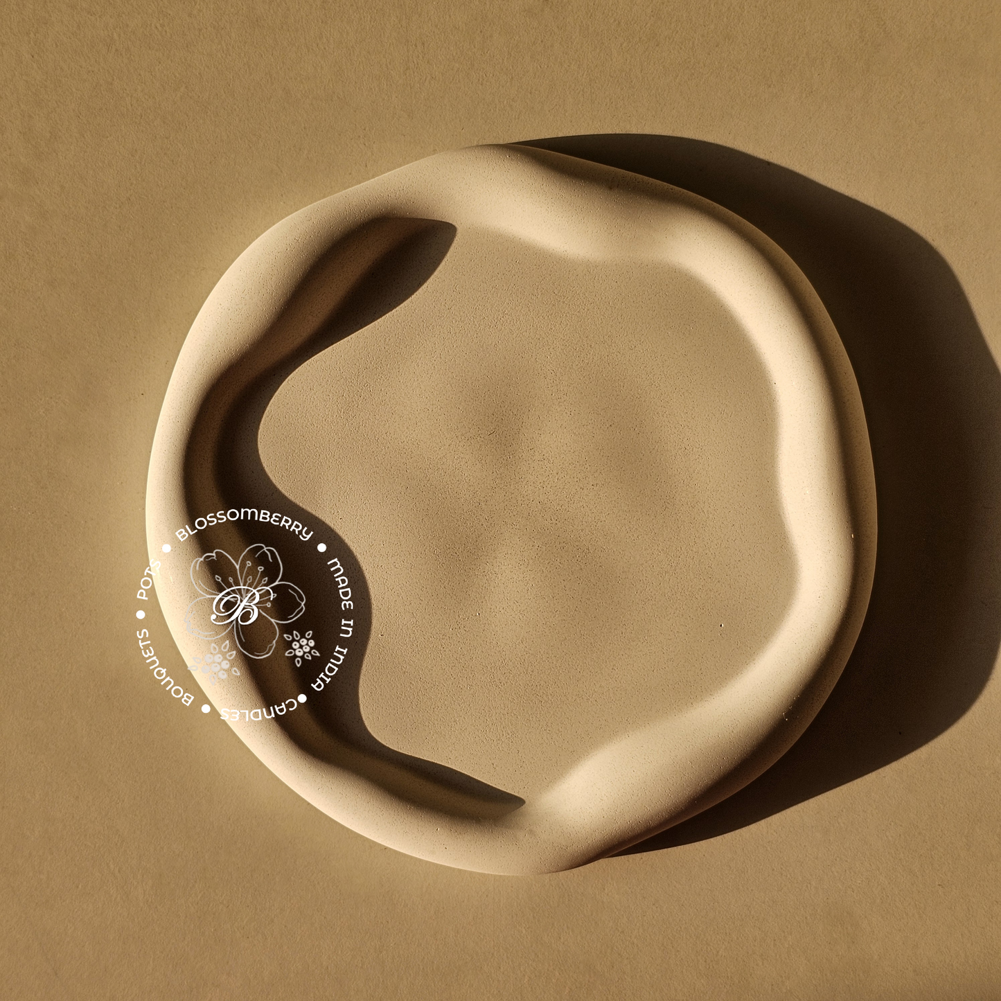Cloud Bubbly Circular Tray