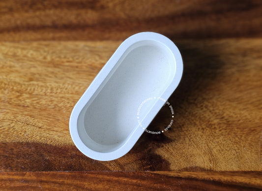Mini Oval Concrete Pot